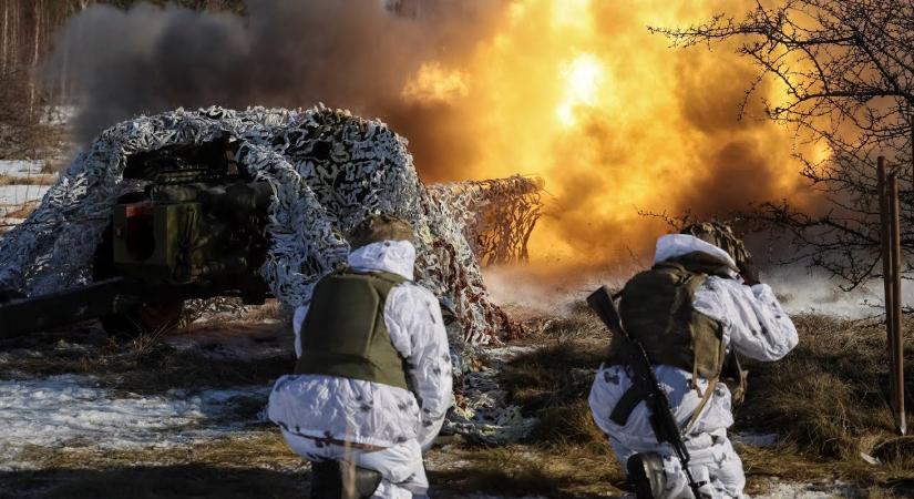 Bombázzák Kárpátalját, rakétatámadás érte Munkácsot