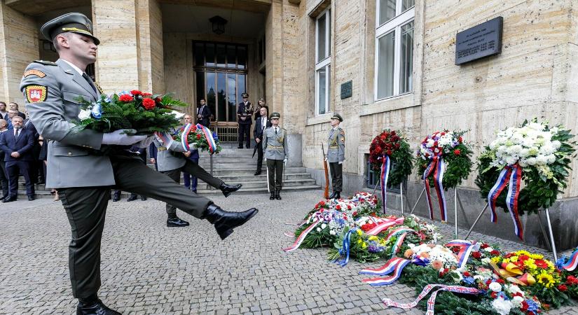 „A nagyhatalmak nem sérhetik meg a nemzetközi jogot” – emlékeznek a szlovák politikusok