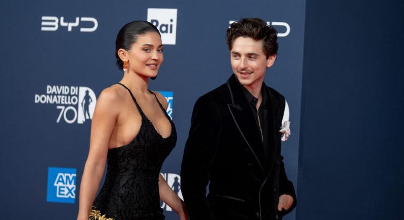 Timothée Chalamet és Kylie Jenner egy budapesti kávézóban tűntek fel