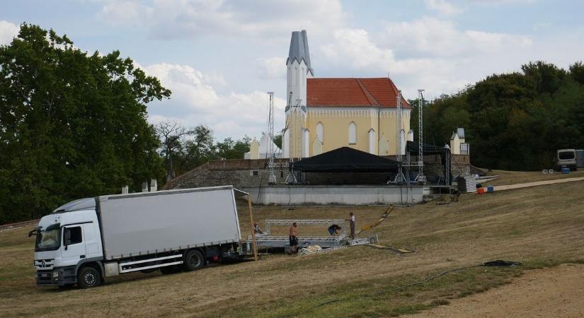 Már alakul a Sitkei Rockfesztivál helyszíne is - fotók