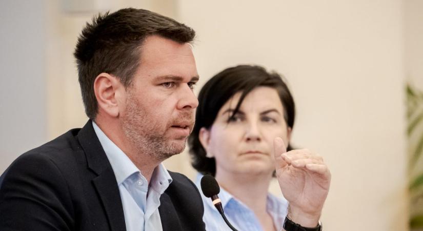 Vitézy Dávid a busztüzekről: Budapest annyit költ közösségi költségvetésre, mint a BKV beruházásaira. Ez tarthatatlan