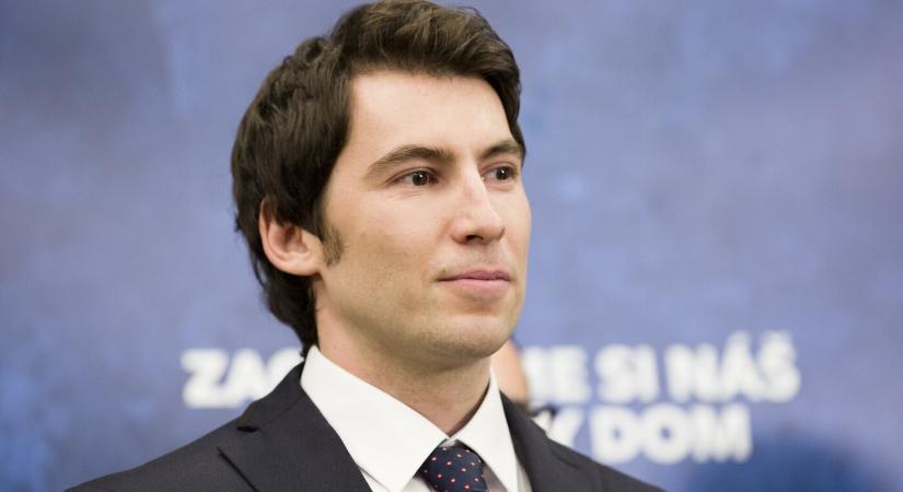 Igor Dušenka veszi át Anna Záborská helyét a parlamentben
