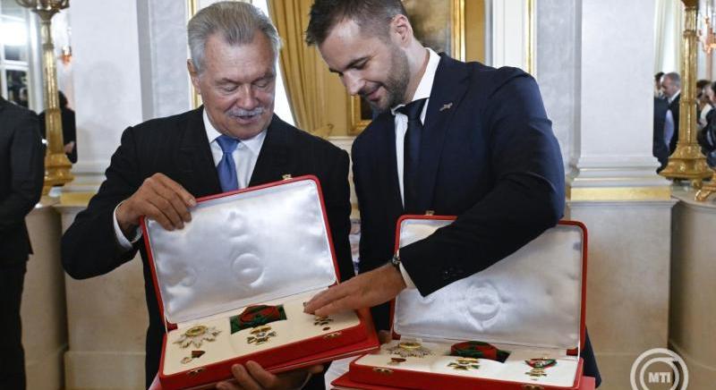 Farkas Bertalan és Kapu Tibor kapta a Magyar Szent István Rendet