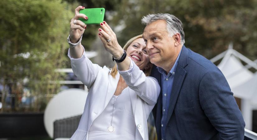 Magyarország is példa arra, hogy bontják le a populisták a parlamentarizmust – Süddeutsche-recenzió A demokrácia halála című könyvről