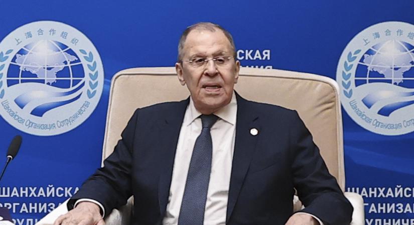 Szergej Lavrov szerint kérdés, hogy ki lesz, aki aláírja a megállapodásokat az ukrán oldalon