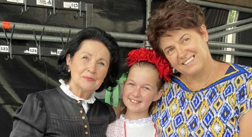 Betegágyából induló csornai diáklány nyerte meg Pitti Katalin énekversenyét - fotók