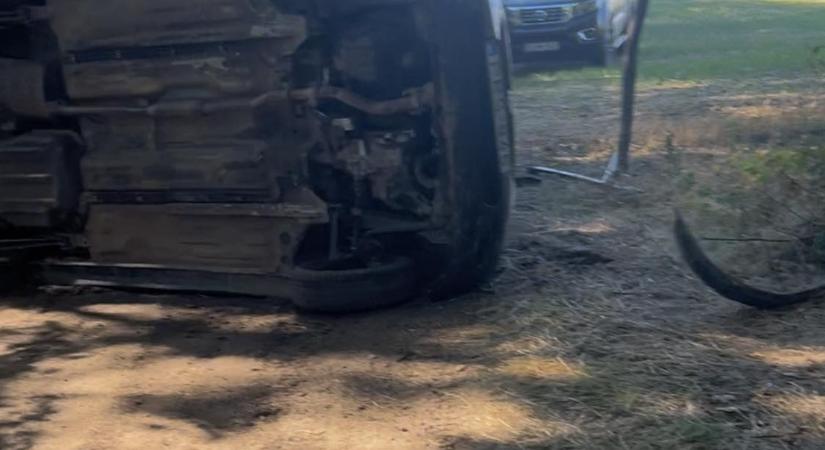 Közúti veszélyeztetés miatt nyomoz a rendőrség, miután Hadházy autójába hajtottak