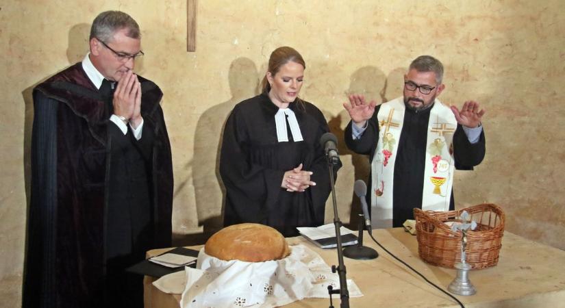 Az is érték, hogy még mindig otthonuknak nevezhetik őseik szülőföldjét (galéria, videó)