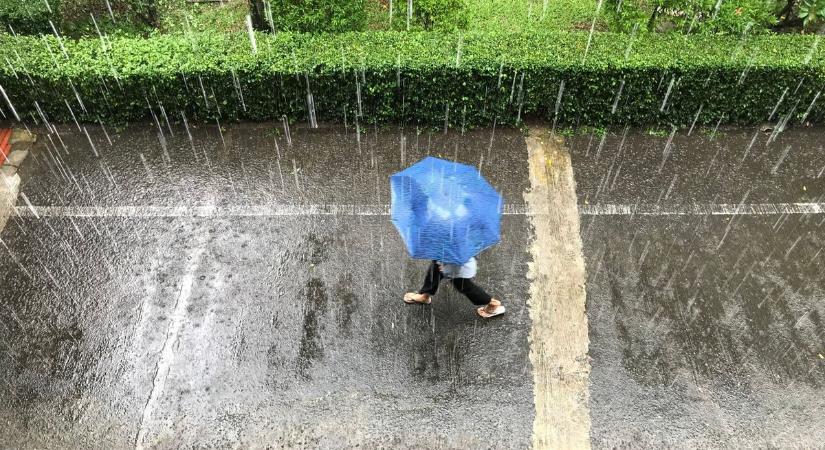 Visszaesik a hőmérséklet, újabb záporok várhatóak