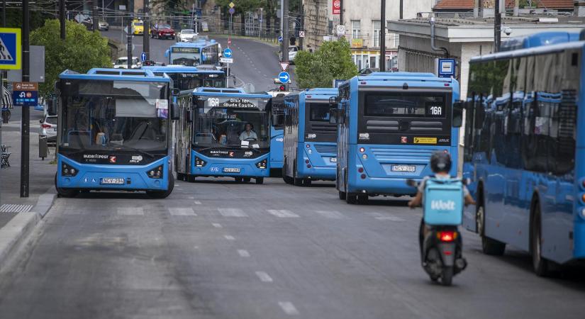 Negyven BKV-buszt vizsgált át a kormányhivatal, kilencet kitiltott a forgalomból