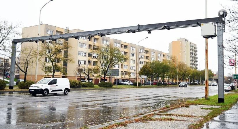 Szeptembertől minden autós százezreket fizet, akkor is, ha nem ő a hibás