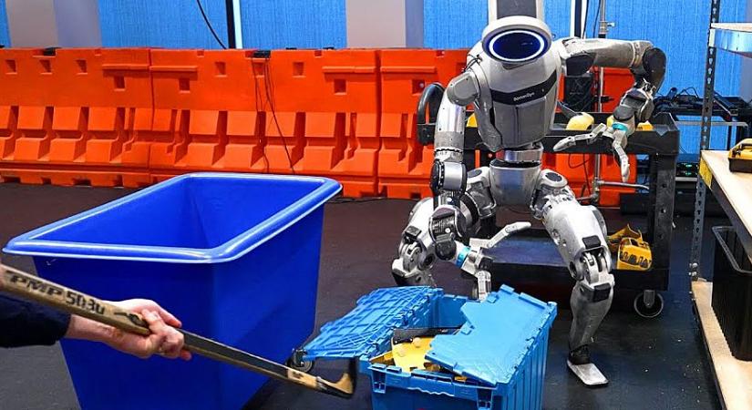 Atlas robotja birkatürelmét demonstrálja a Boston Dynamics új videója