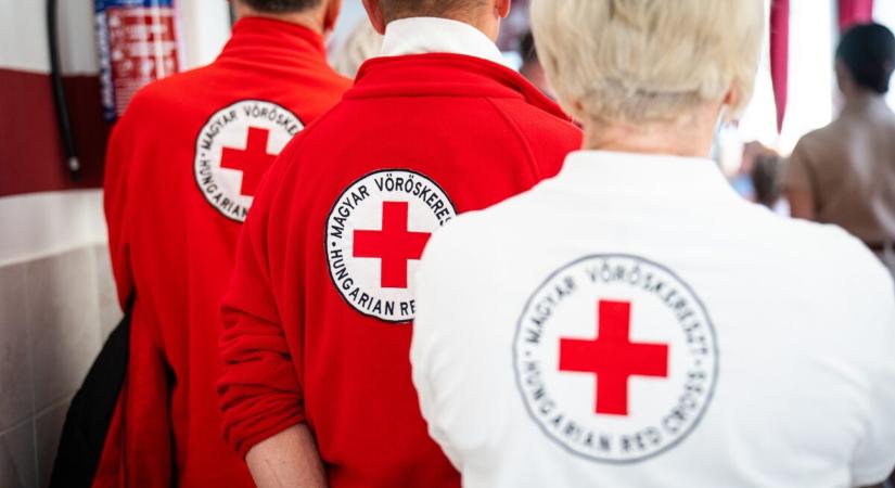 Visszaélnek a Magyar Vöröskereszt nevével és emblémájával
