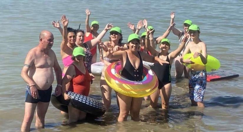 Balatonmáriafürdőn pihentek a Szimbiózis lakói