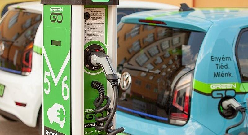 Többet kereshetnek az autógyárak, ha kevesebb kocsit gyártanak