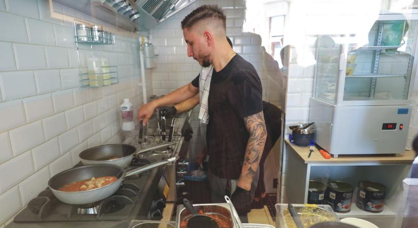 Mediterrán életérzés papírdobozban, olasz gasztrodivat hódít mostmár Szegeden is