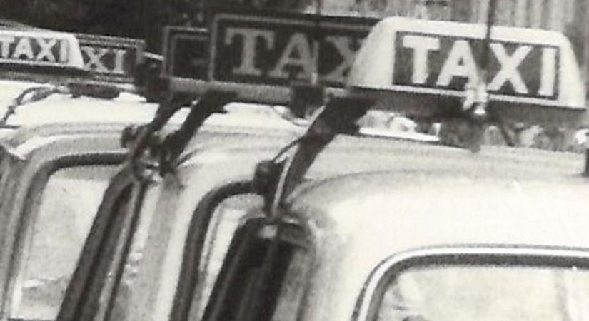 Túszul ejtett pacsai taxissal indultak a határ felé III.