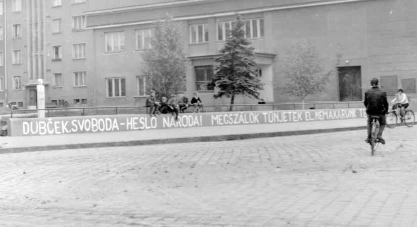Féltünk egy idegen hatalom katonáitól a saját városunkban – hangzott el az érsekújvári 1968-as megemlékezésen