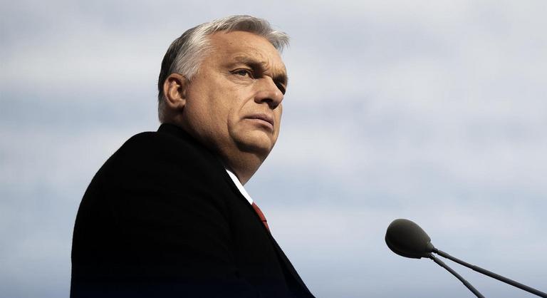 Orbán Viktor üzent a boldogtalan „Péter testvérnek”, jövőre is lesz tűzijáték
