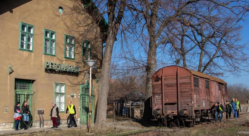 Súlyos témáról emlékeznek meg Pécsváradon