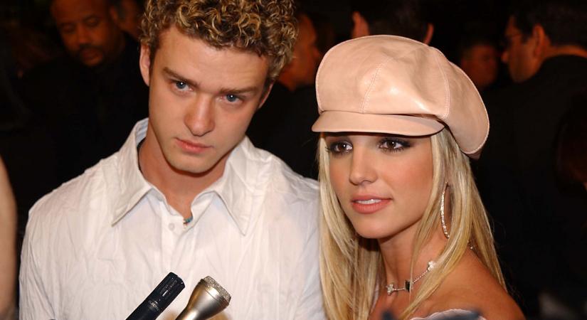 A 43 éves Britney Spears falatnyi bikiniben táncolt Justin Timberlake dalára: aggódnak érte a rajongók