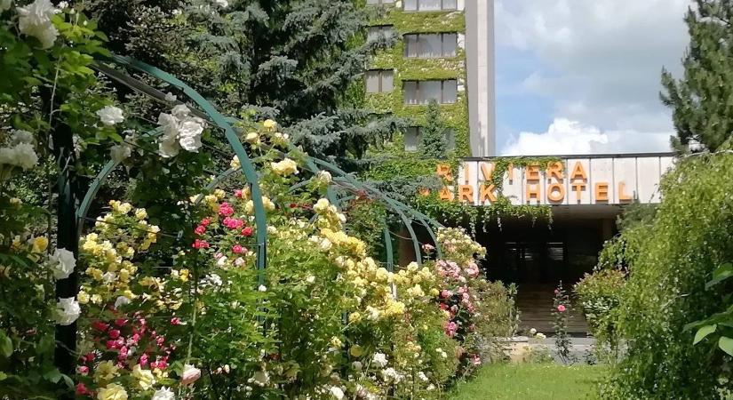 Cégekhez viszik át a balatonföldvári volt pártüdülőt, hogy bankhitelt kaphassanak a felújításhoz