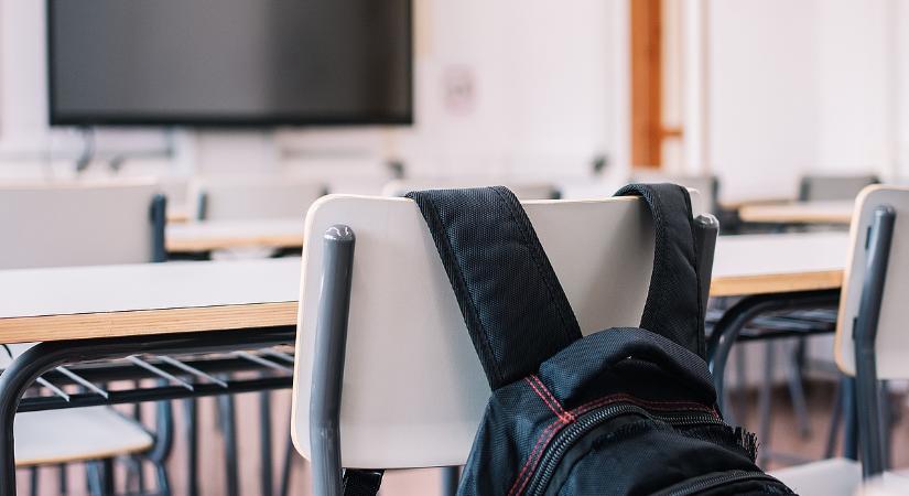 Az iskolakezdéskor üthet be az újabb vírushullám