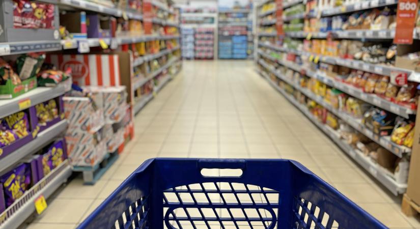 Reagáltak a nagy boltláncok az árrésstop meghosszabbítására