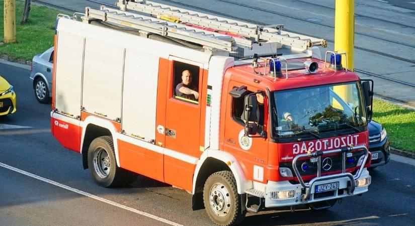 Több autó karambolozott az M5-ösön, mutatjuk, hogyan érinti a közlekedést