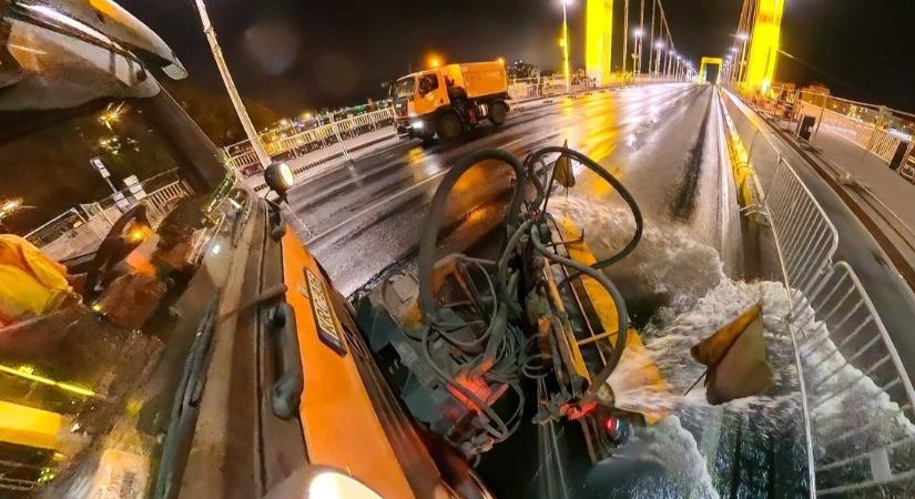 Több mint 12 tonna hulladékot kellett összegyűjtenie a fővárosnak az augusztus 20-ai tűzijáték után