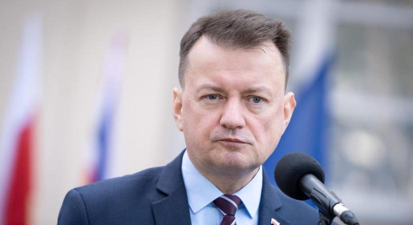 A lengyel ügyészség vádat emelt Mariusz Blaszczak volt védelmi miniszter ellen hatásköri túllépés miatt
