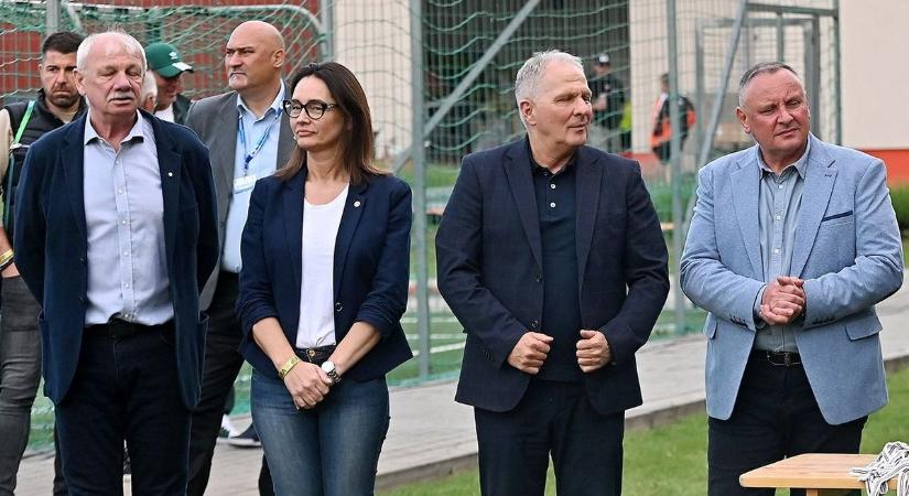 Ligaértekezlet: három jelölt közül választottak