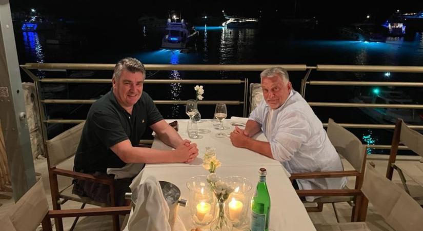 Orbán Viktor találkozott a horvát elnökkel a nyaralásán