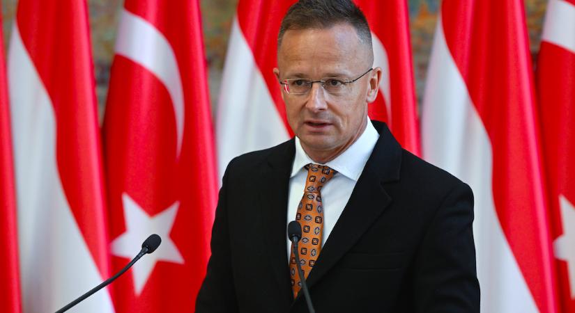 Szijjártó keményen üzent az Európai Bizottságnak miután újabb támadás érte a Barátság-vezetéket