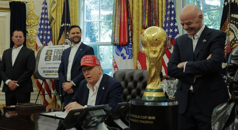 Donald Trump jelentette be a labdarúgó vb-sorsolás időpontját