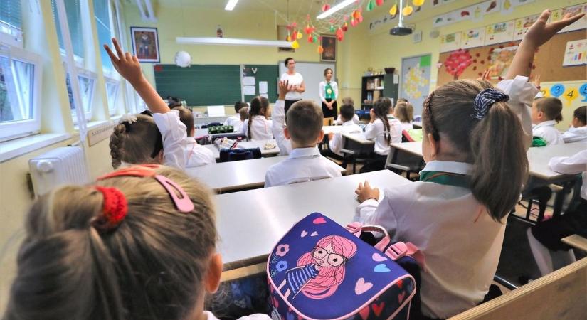 A különórákért fizet a szülő a tanárnak, de számlát nem kap?!