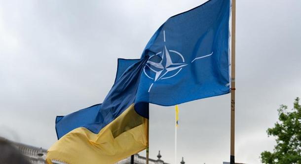 NATO: Ukrajna számára a biztonsági garanciák kétszintűek lesznek