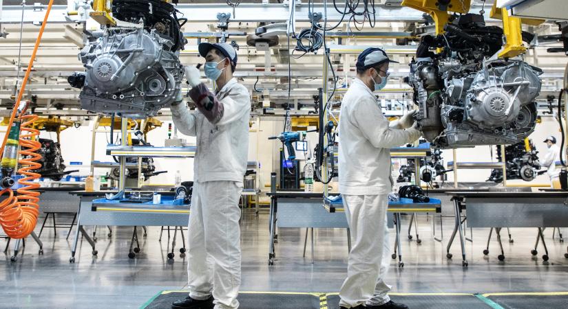 Eladó egy fél Honda motorgyár