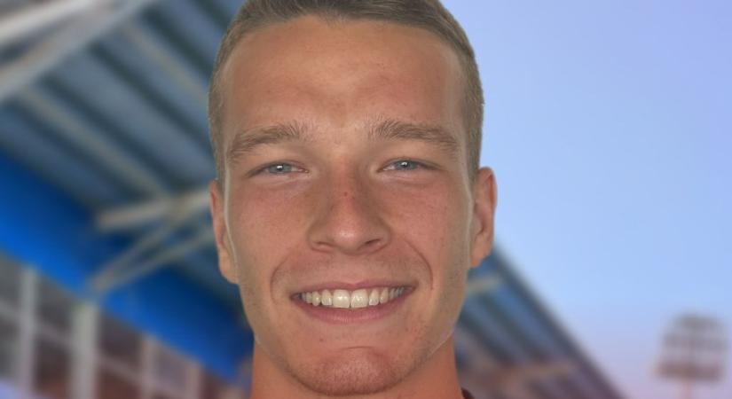 Korábban a magyar U21-es válogatottban is szerepelt, most másodosztályú klubhoz igazolt