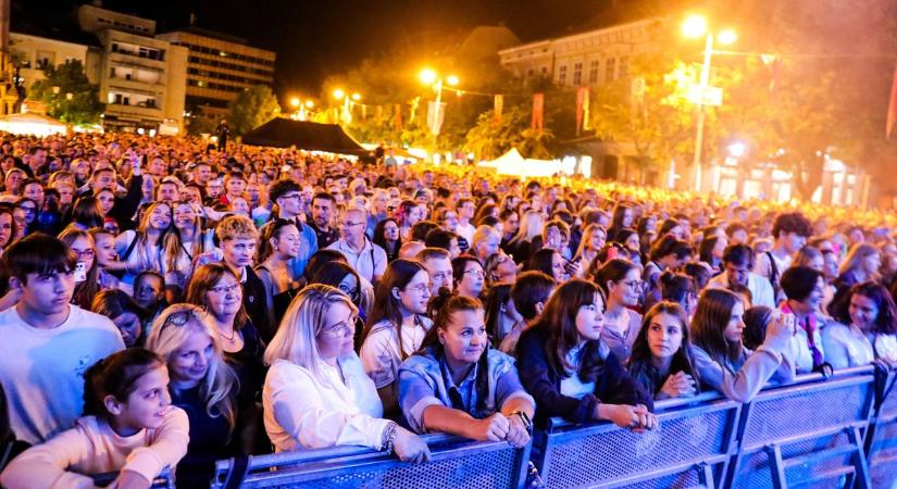 A Savaria Karnevál olyan, mint minden évben - Pont ezért szeretjük? (fotók)