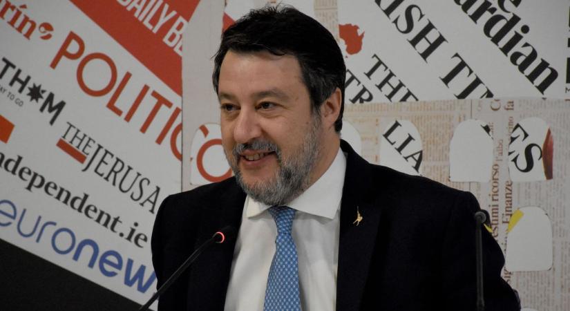 Elfajult a vita: Salvini durván beszólt Macronnak, Franciaország berendelte az olasz nagykövetet