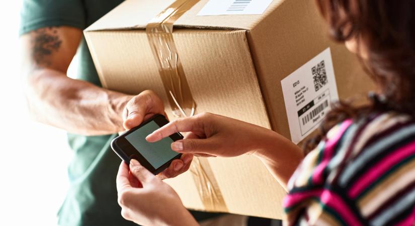 Sorra állítják le az európai posták a csomagküldést Amerikába