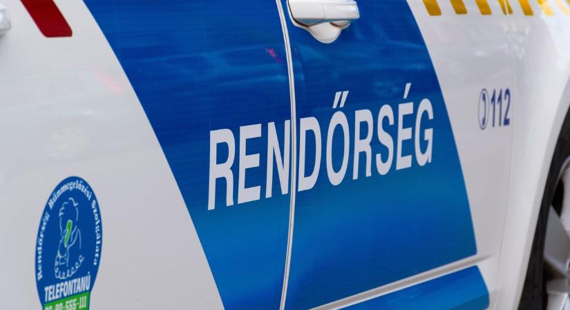 Négy jármű rohant egymásba az M5-ös autópályán, helyszíni fotók is készültek