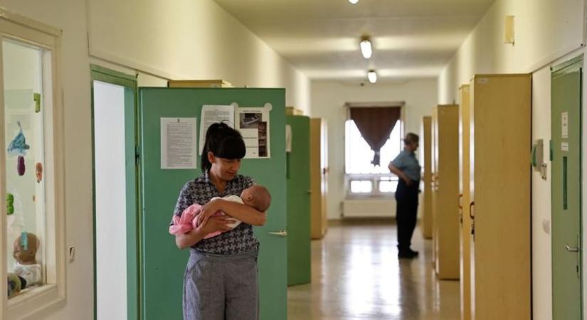Itt tartják fogva Viktóriát, a nagydorogi csecsemőgyilkossággal gyanúsított anyát (videóval)