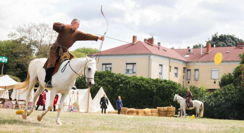 Nem tévesztett célt Kassai Lajos a Savaria Karneválon - fotók