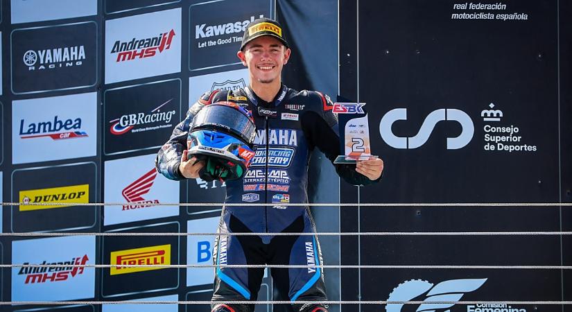 Még a nézőknek is fájt, akkorát zakózott a debreceni Varga Tibor a MotoE magyarországi futamán