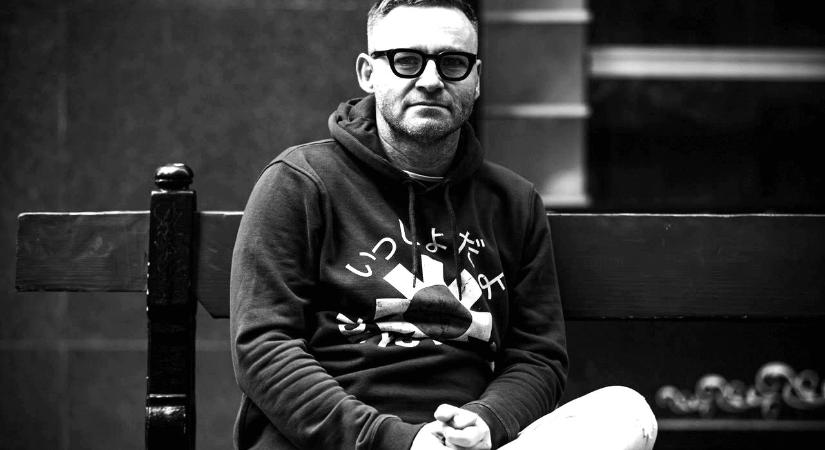 Lobenwein Norbert: Nem a zenészek biztatják a közönséget politikai reakciókra