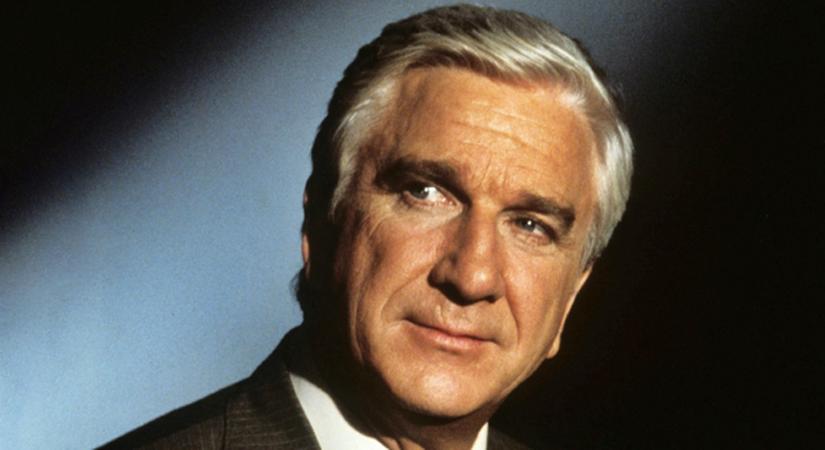 Már 15 éve, hogy elhunyt Leslie Nielsen – Ilyen sármos férfi volt fiatalon a népszerű színész