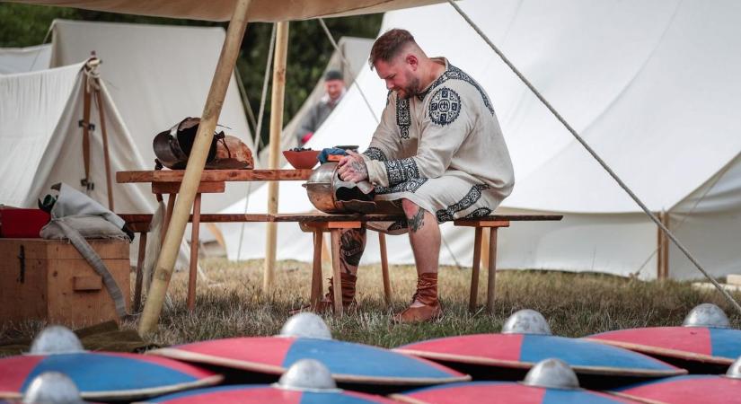 Kegyes lesz az idő a karneválozókhoz vasárnap, hétfőtől pedig visszatérőben a kánikula