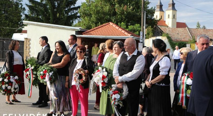 Legyünk méltók Szent István örökségéhez